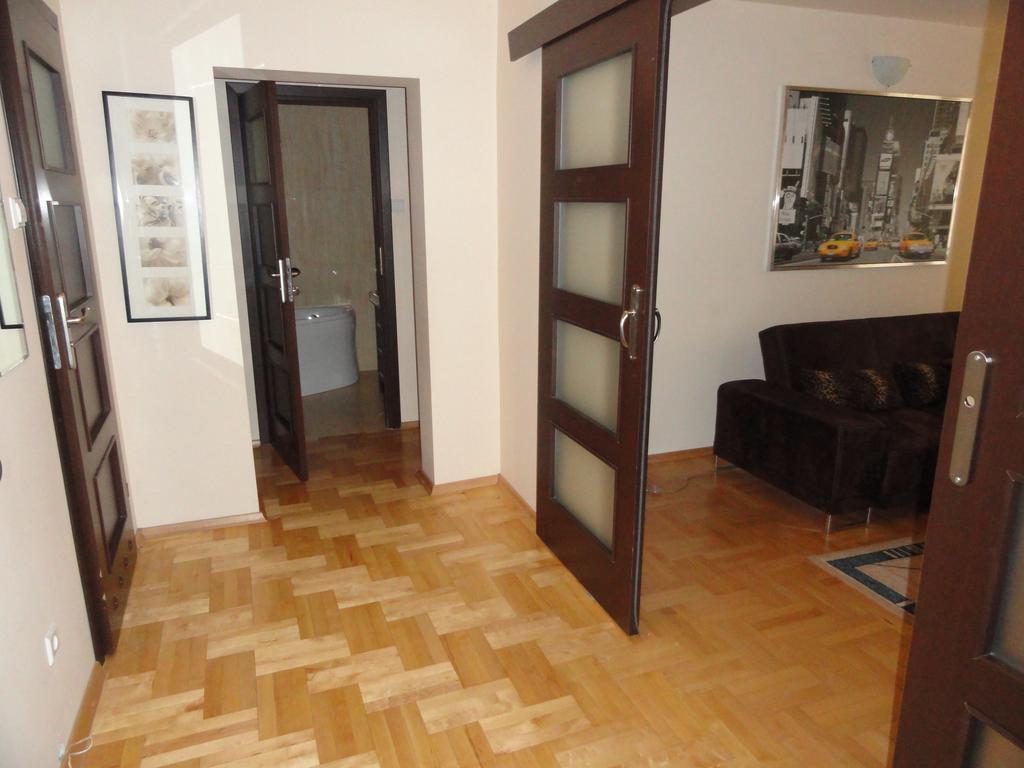 Apartament Czarny Potok Krynica-Zdrój Rum bild
